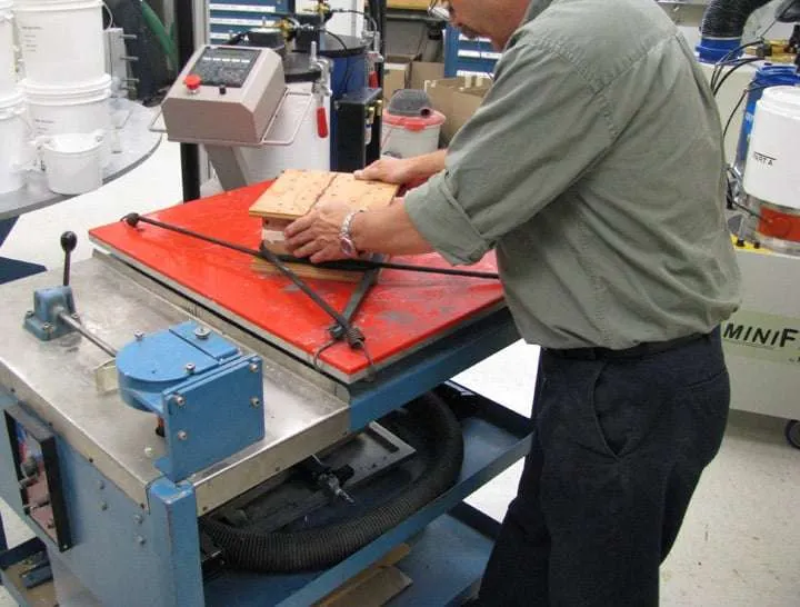 Vibrating Table Vibrating Table